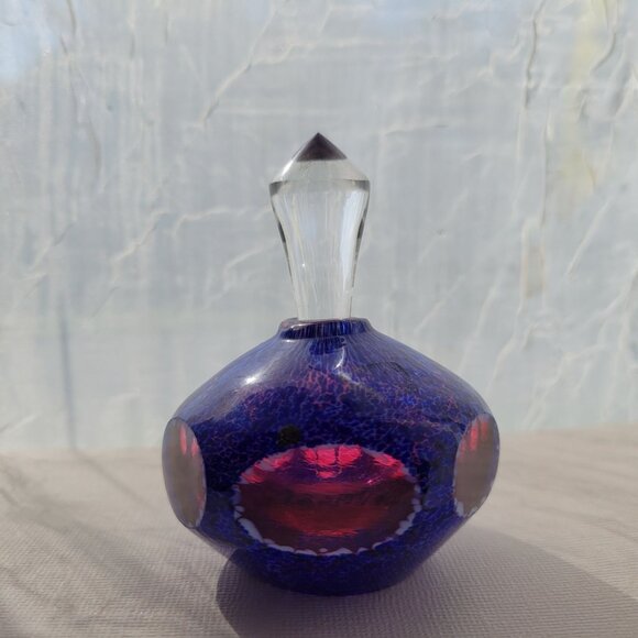 Vintage Glass Perfume Bottle With Crystal Stopper - Picture 9 of 12